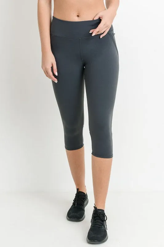 Capri Leggings with Pockets